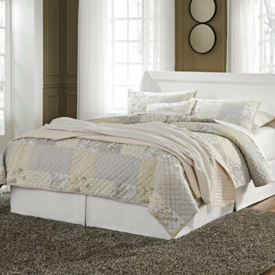 Signature Design by Ashley | Bedroom Queen Sleigh Headboard