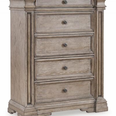 Signature Design by Ashley | Bedroom 5-Drawer Chest