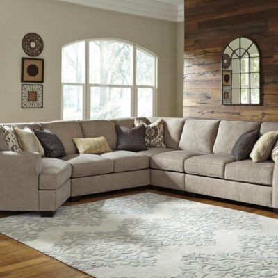 Benchcraft | Living Room 5-Piece Sectional with Cuddler