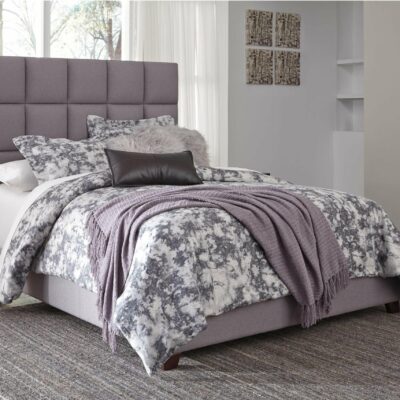 Signature Design by Ashley | Bedroom Queen Upholstered Bed in Gray Fabric