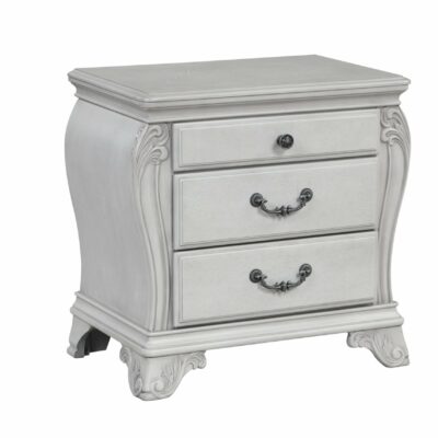 New Classic | Bedroom Traditional 3-Drawer Nightstand with Dovetail Construction