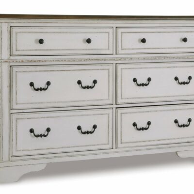 Signature Design by Ashley | Bedroom Traditional 6-Drawer Dresser