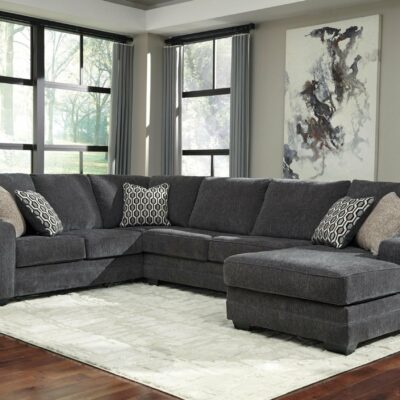 Benchcraft | Living Room Contemporary Sectional with Right Chaise