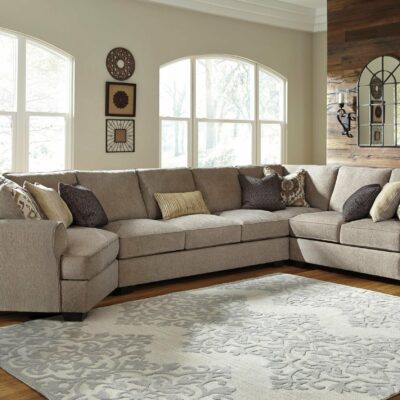 Benchcraft | Living Room 4-Piece Sectional with Cuddler