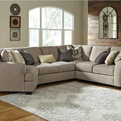 Benchcraft | Living Room 4-Piece Sectional with Cuddler