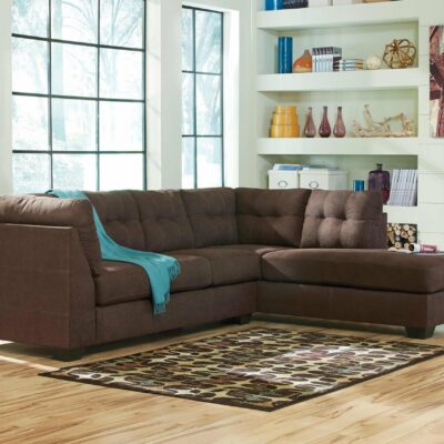 Benchcraft | Living Room Contemporary 2-Piece Sectional with Right Chaise